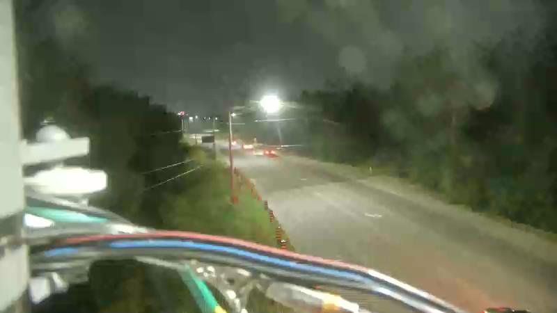Traffic camera image at 2025-08-04 01:50:30