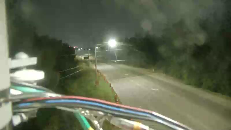 Traffic camera image at 2025-08-04 02:05:28