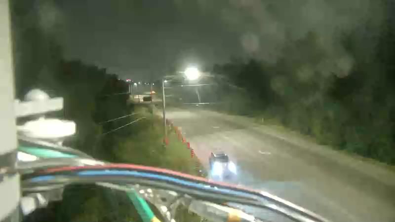 Traffic camera image at 2025-08-04 02:20:28