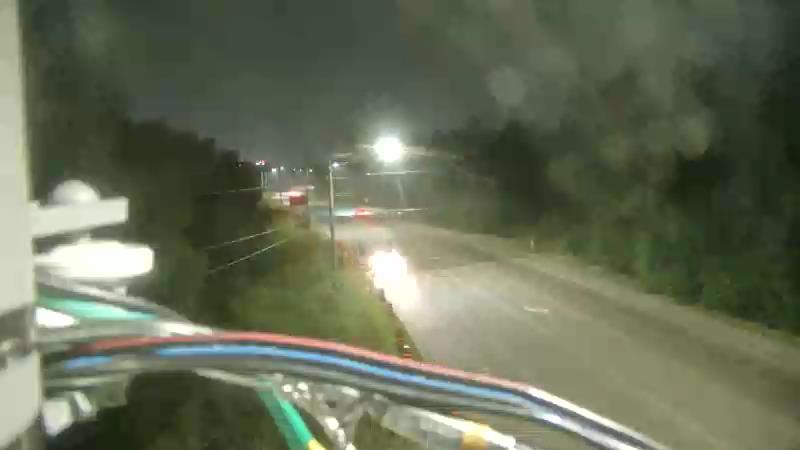 Traffic camera image at 2025-08-04 02:35:32