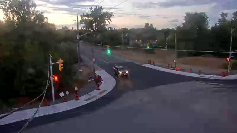 Traffic camera image at 2025-08-25 00:05:36