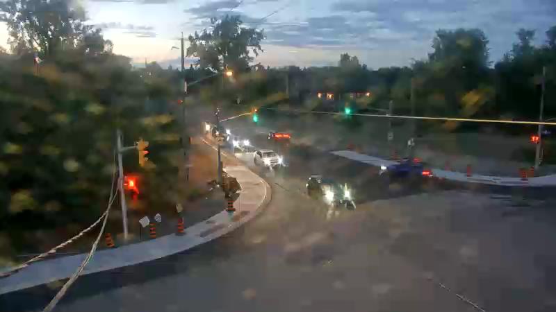 Traffic camera image at 2025-08-25 00:15:32