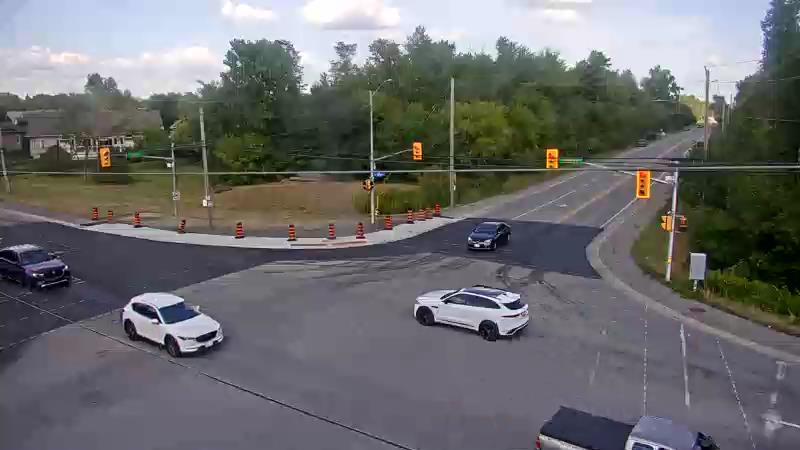 Traffic camera image at 2025-09-01 18:45:39