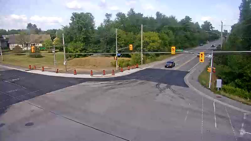 Traffic camera image at 2025-09-01 19:15:33