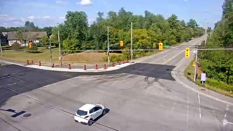 Traffic camera image at 2025-09-01 19:55:28