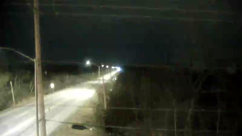 Traffic camera image at 2025-04-25 08:36:16