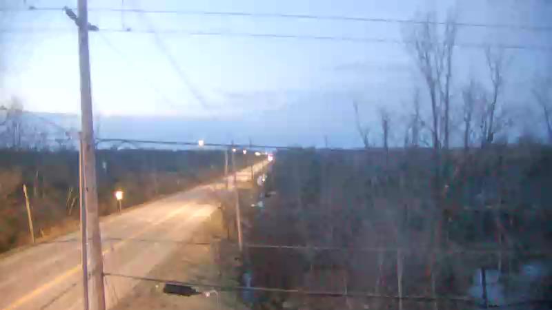 Traffic camera image at 2025-04-25 09:30:40