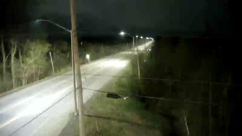 Traffic camera image at 2025-05-09 06:30:21