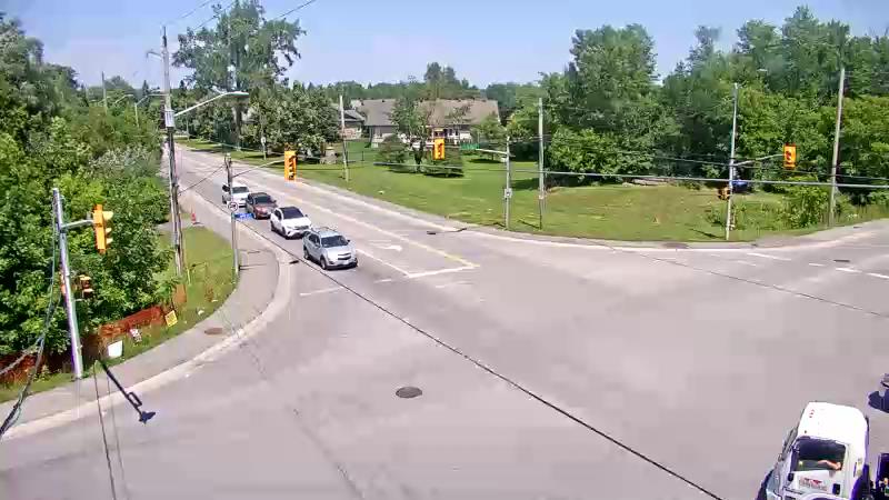 Traffic camera image at 2025-06-30 16:55:28
