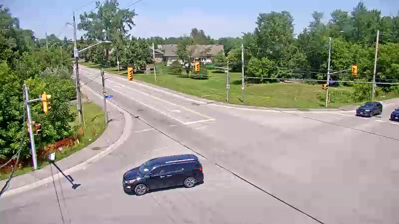 Traffic camera image at 2025-06-30 17:20:46