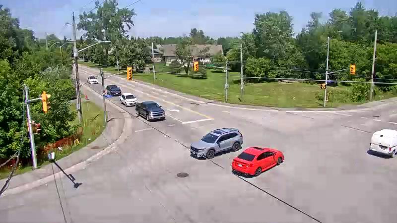 Traffic camera image at 2025-06-30 17:25:46