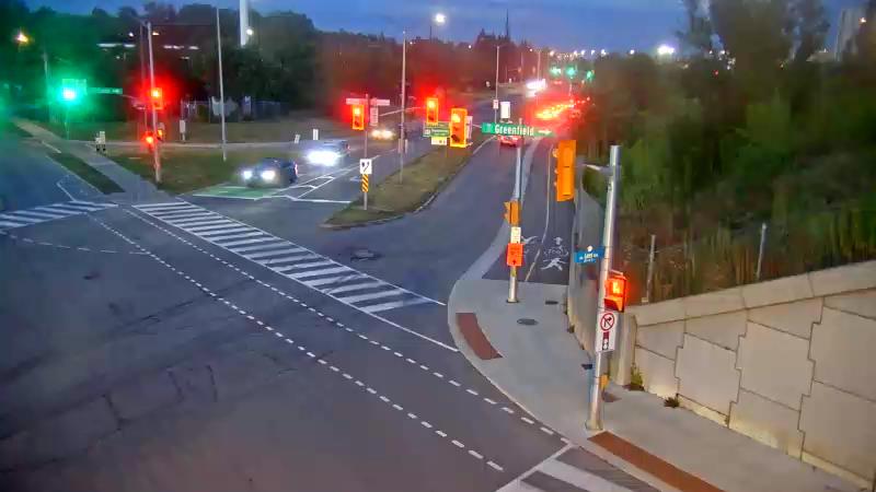 Traffic camera image at 2025-08-25 00:15:32