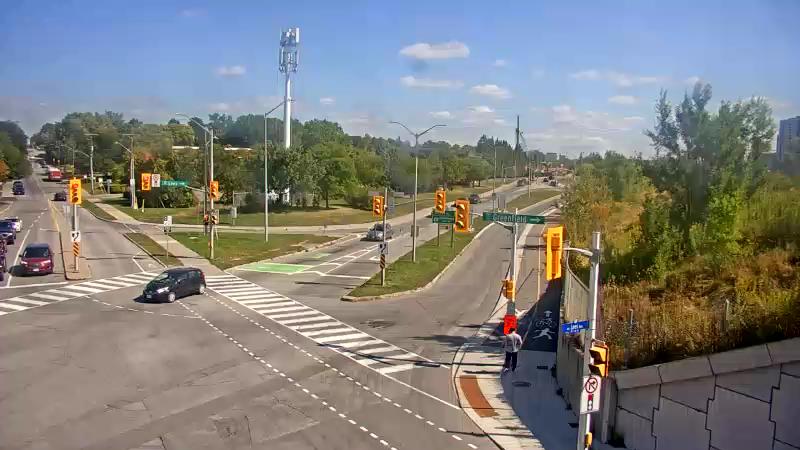 Traffic camera image at 2025-09-14 17:35:32