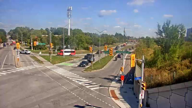 Traffic camera image at 2025-09-14 18:05:35