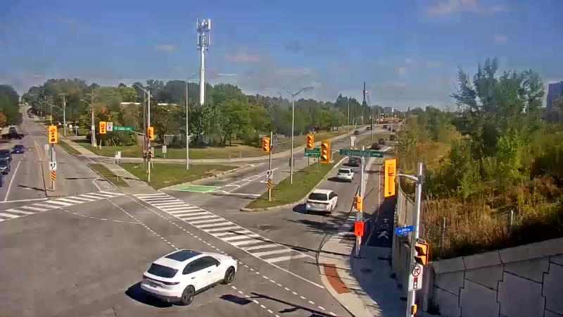 Traffic camera image at 2025-09-14 18:40:35