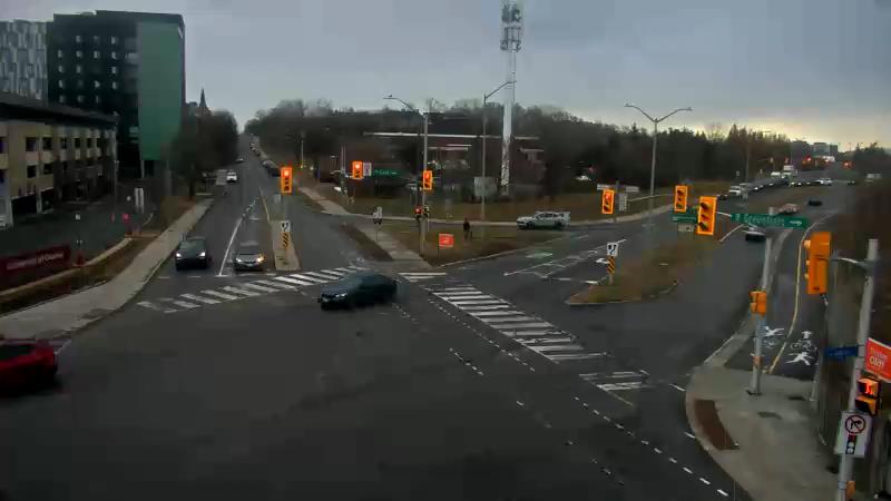 Traffic camera image at 2025-03-25 12:25:20