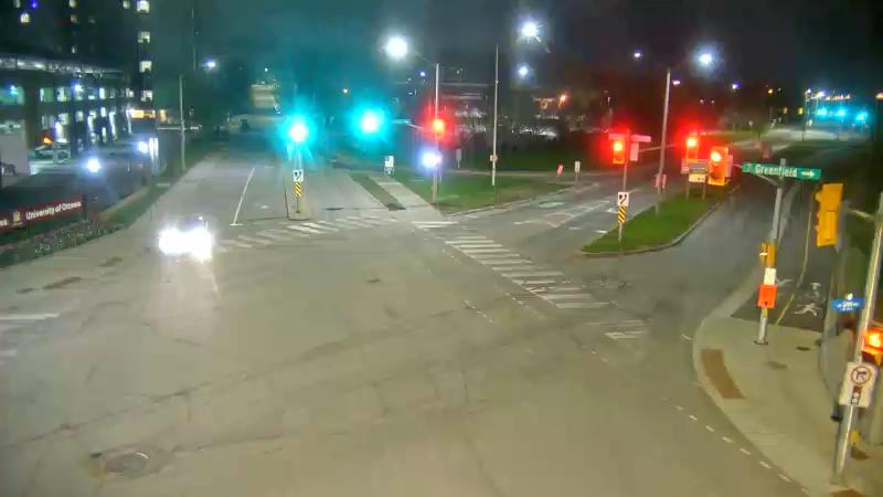 Traffic camera image at 2025-05-09 06:36:06