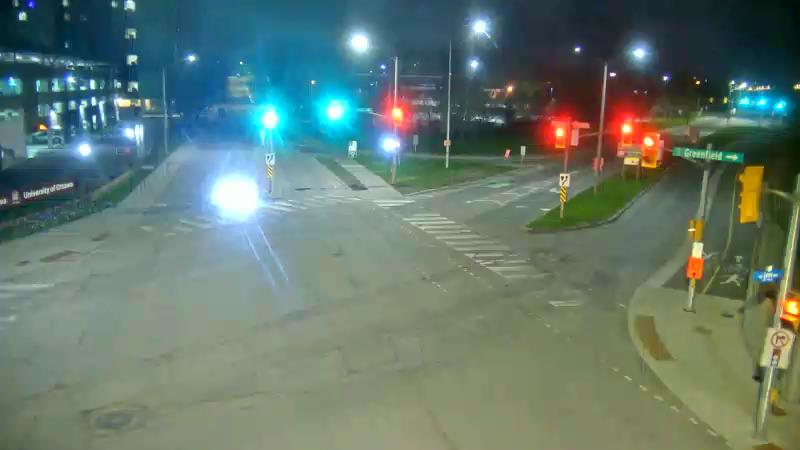 Traffic camera image at 2025-05-09 06:45:20