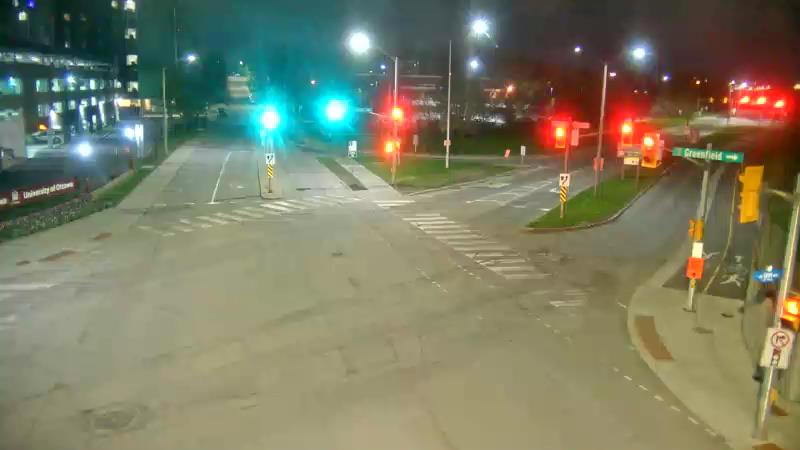 Traffic camera image at 2025-05-09 07:05:24