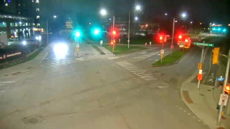 Traffic camera image at 2025-05-09 07:15:21