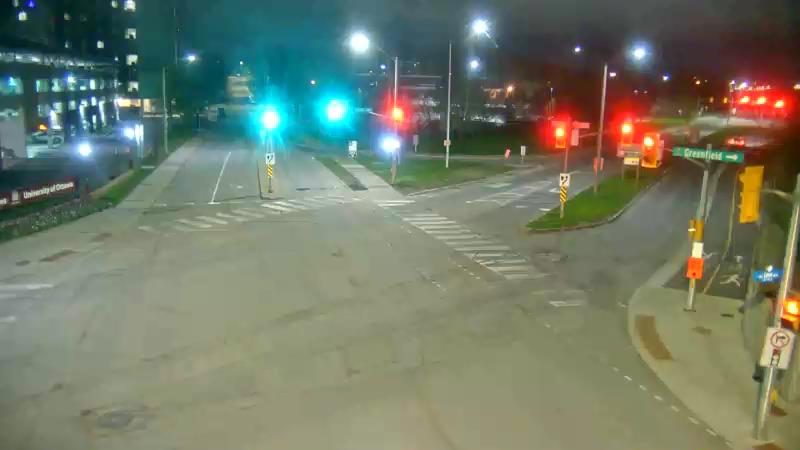 Traffic camera image at 2025-05-09 07:36:02
