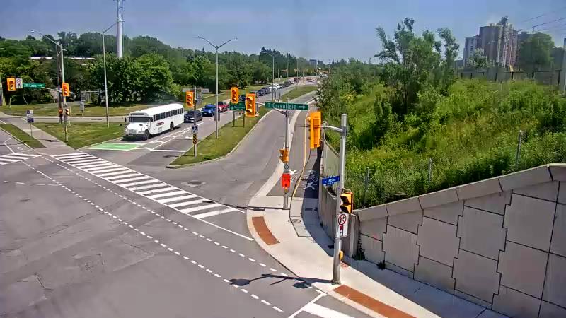 Traffic camera image at 2025-06-30 17:45:35