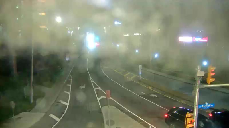 Traffic camera image at 2025-07-06 02:00:32