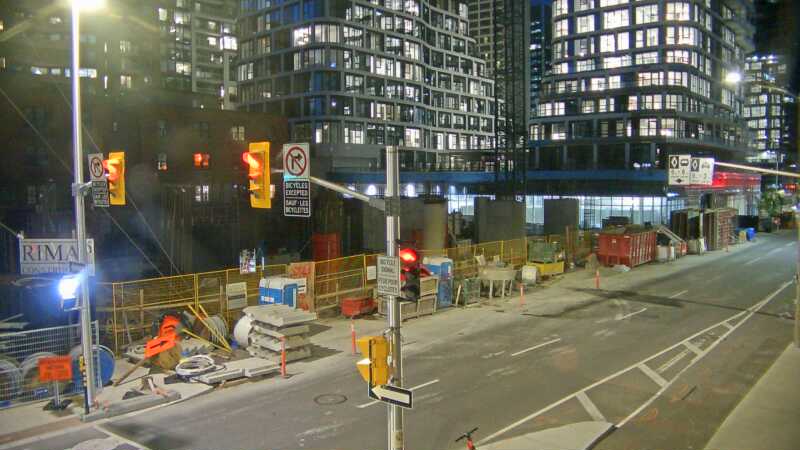 Traffic camera image at 2025-08-25 00:40:30