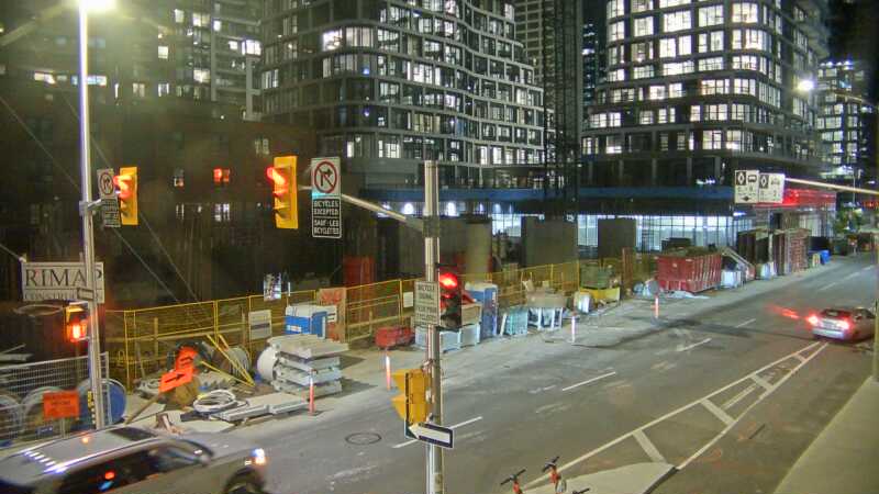 Traffic camera image at 2025-08-25 03:00:28