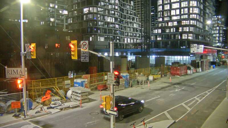 Traffic camera image at 2025-08-25 03:35:26