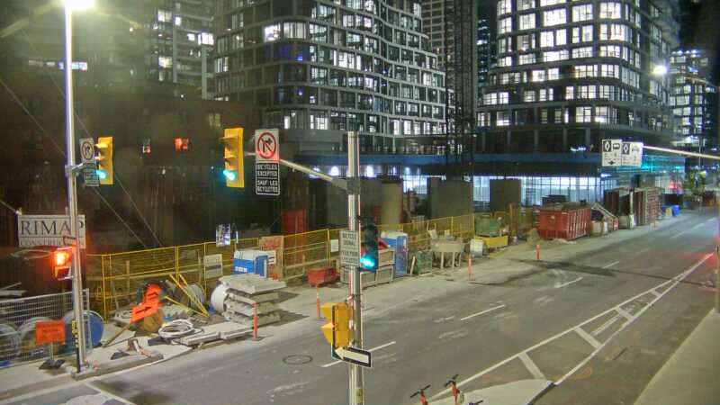 Traffic camera image at 2025-08-25 04:10:31