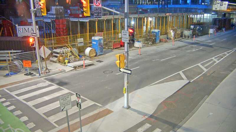 Traffic camera image at 2025-09-04 00:05:25