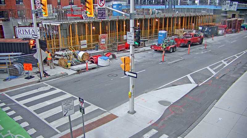 Traffic camera image at 2025-09-05 10:40:30