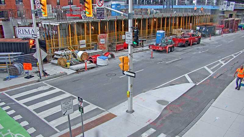 Traffic camera image at 2025-09-05 10:45:31