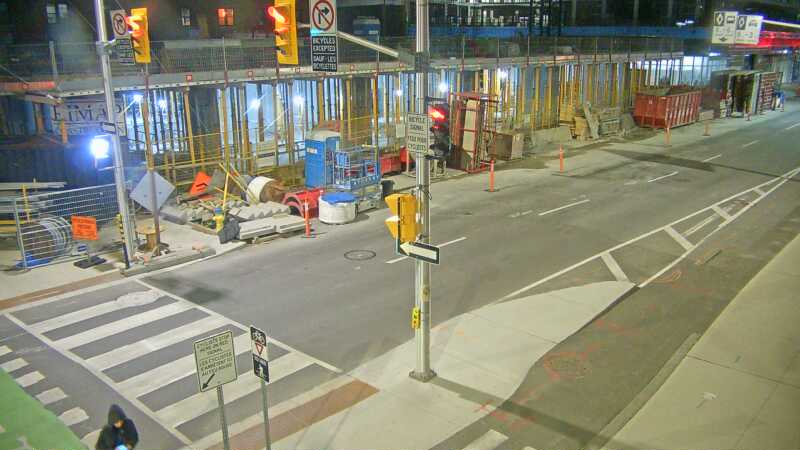 Traffic camera image at 2025-09-09 01:05:31