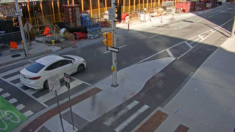 Traffic camera image at 2025-09-14 18:00:53