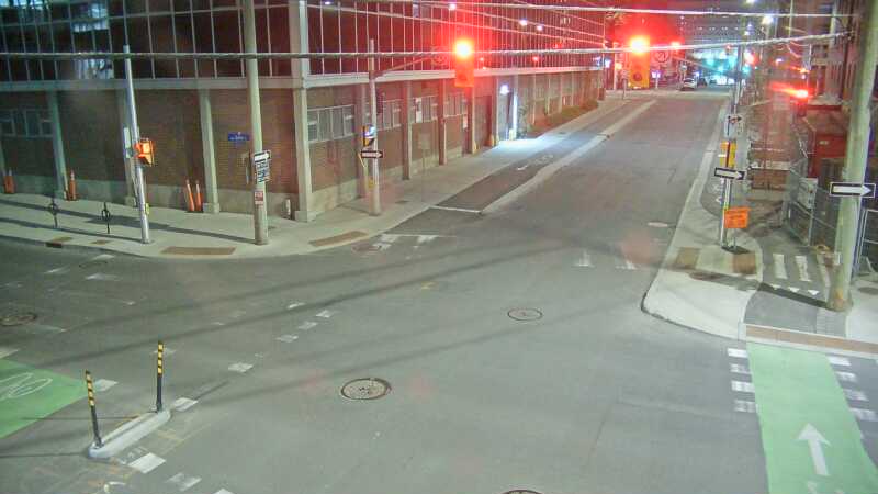 Traffic camera image at 2025-05-09 06:55:32