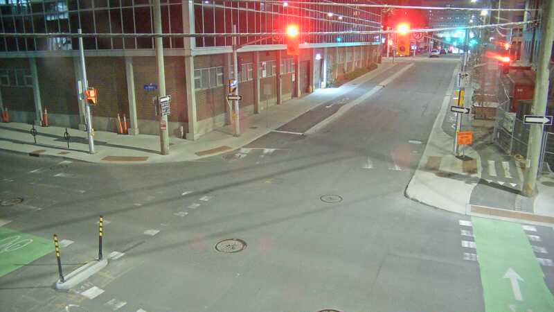 Traffic camera image at 2025-05-09 07:20:23