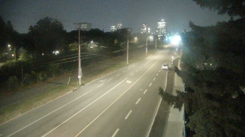 Traffic camera image at 2025-08-04 01:25:28