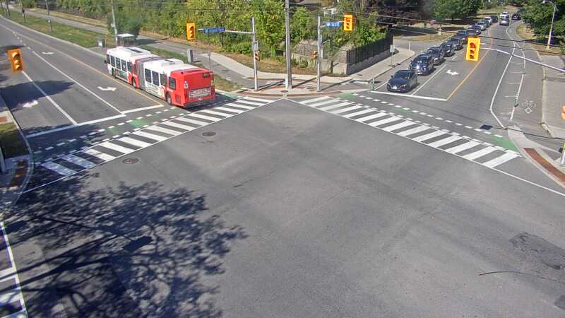 Traffic camera image at 2025-08-24 15:05:27