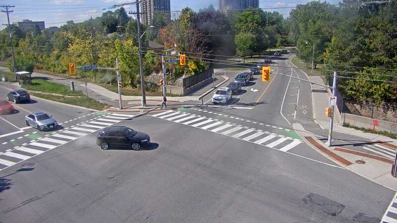 Traffic camera image at 2025-09-14 17:35:32