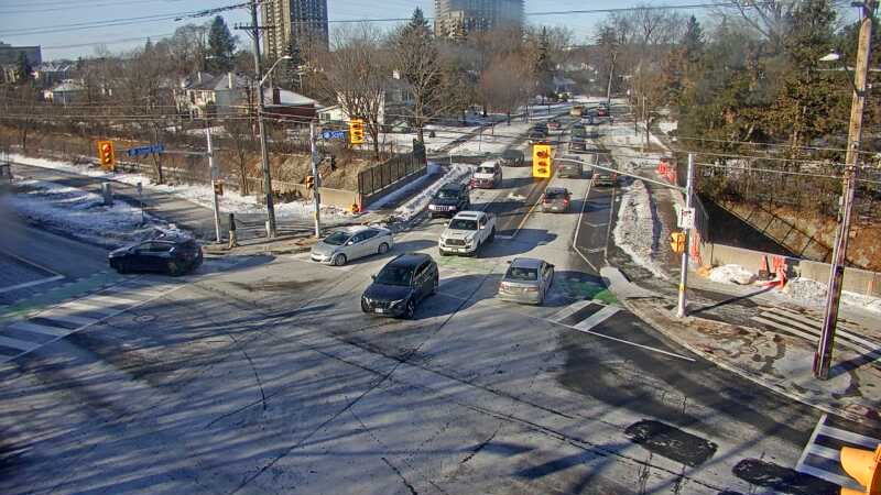 Traffic camera image at 2024-12-21 16:31:03