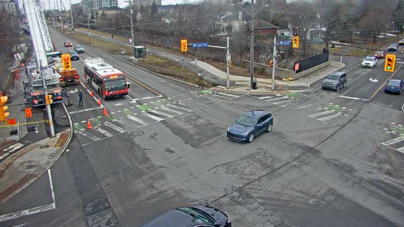 Traffic camera image at 2025-03-25 13:37:42
