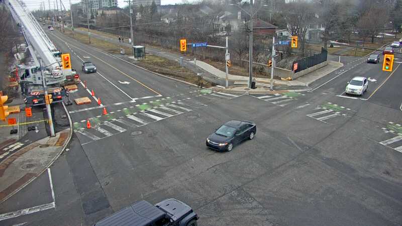 Traffic camera image at 2025-03-25 13:50:23