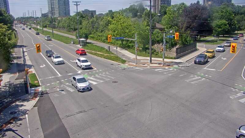 Traffic camera image at 2025-06-30 17:00:38