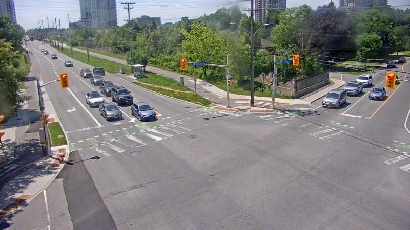 Traffic camera image at 2025-06-30 18:00:35