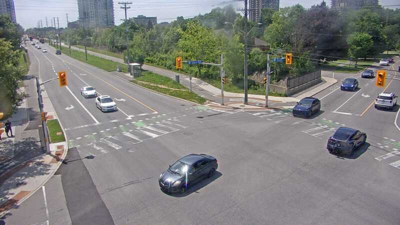 Traffic camera image at 2025-06-30 18:20:34