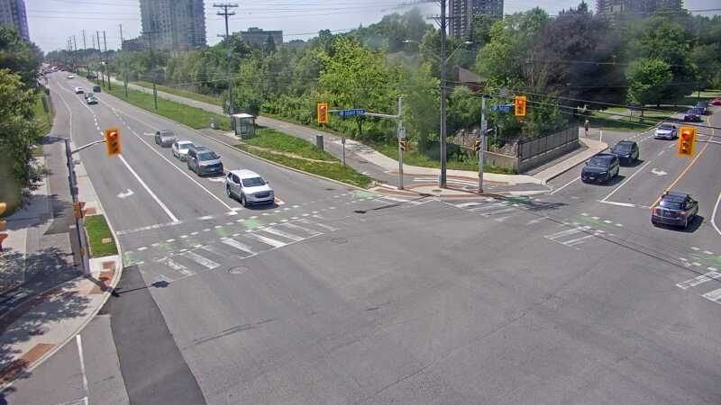 Traffic camera image at 2025-06-30 18:25:33