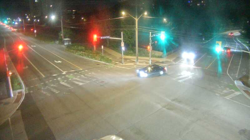 Traffic camera image at 2025-07-12 03:50:34