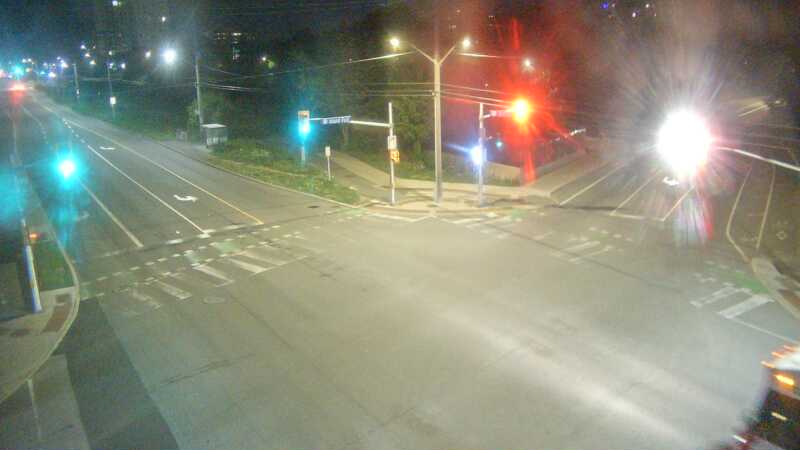 Traffic camera image at 2025-07-12 04:05:24